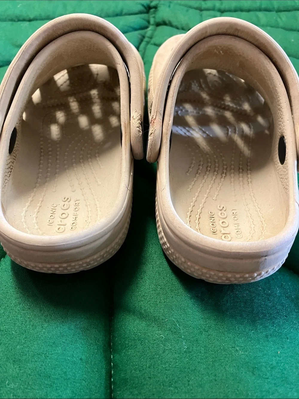CROCS cream beige